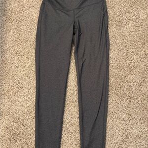 GAP women’s grey Athletic Leggings